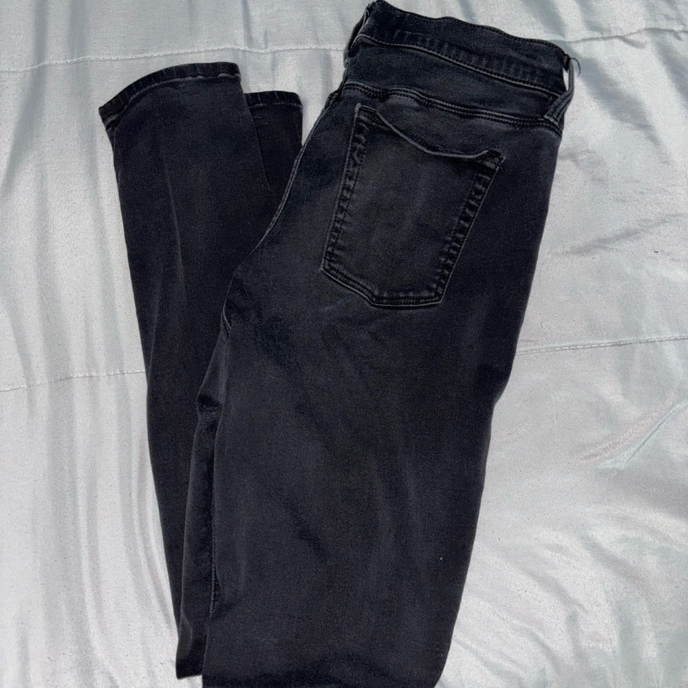 Black skinny jeans!